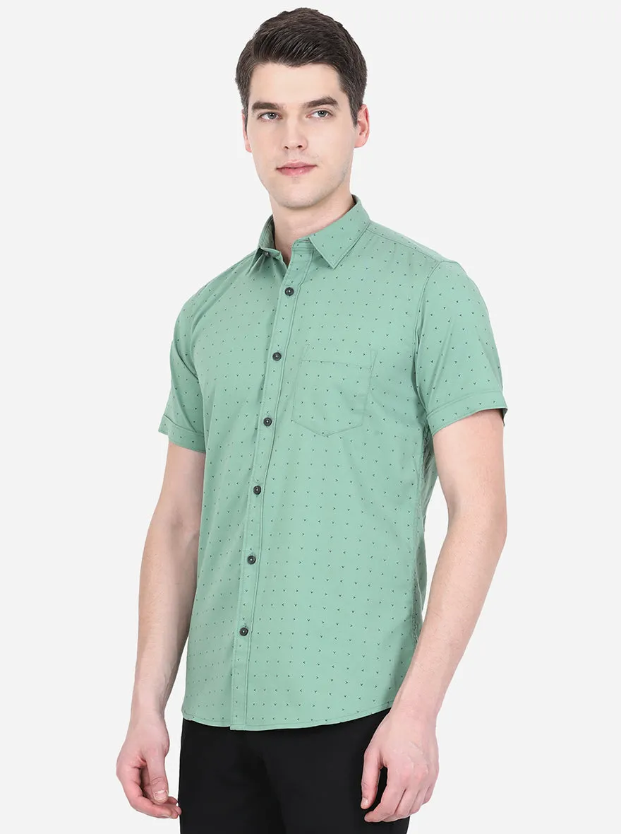 Dark Green Printed Slim Fit Semi Casual Shirt | JadeBlue