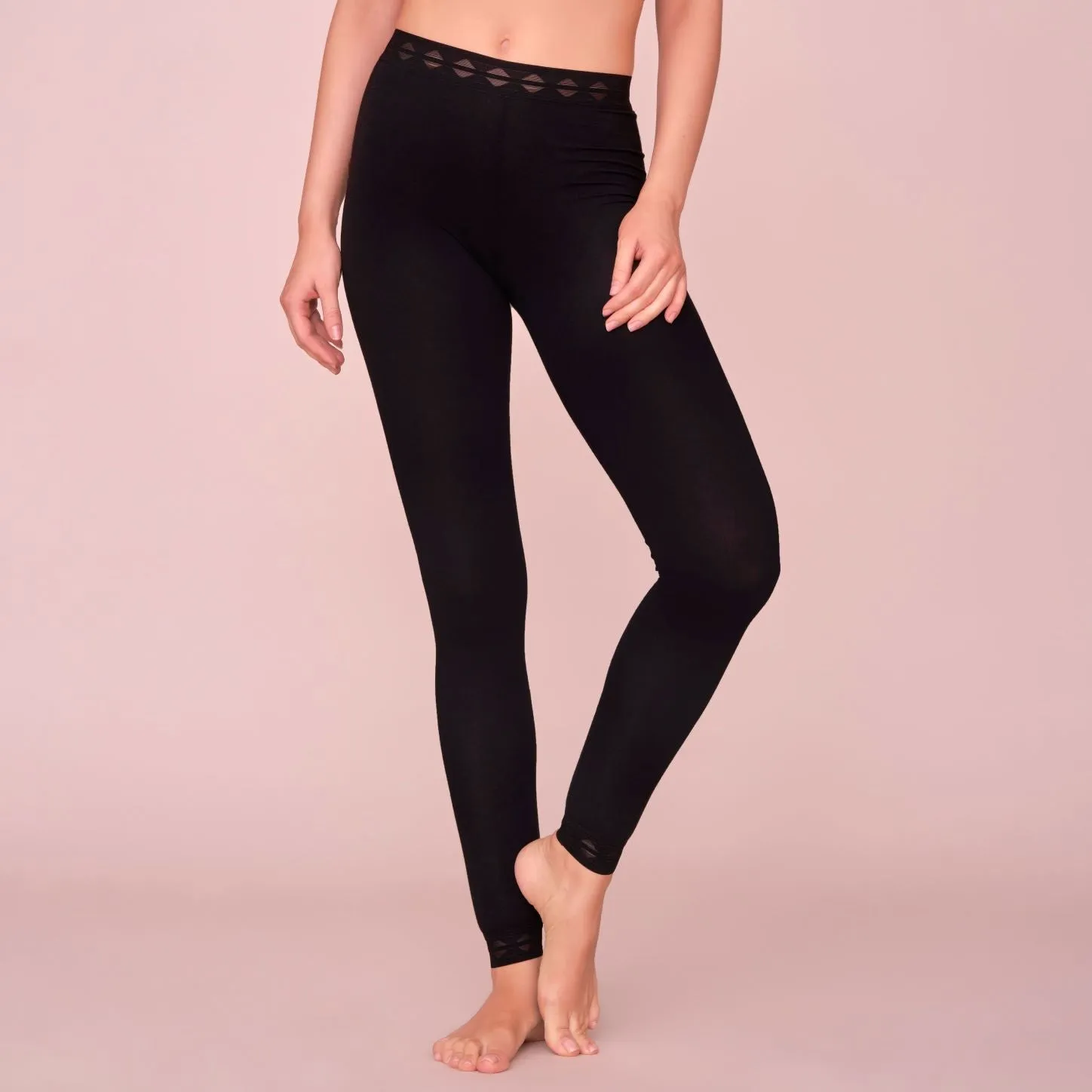 HUIT Jeanne Leggings