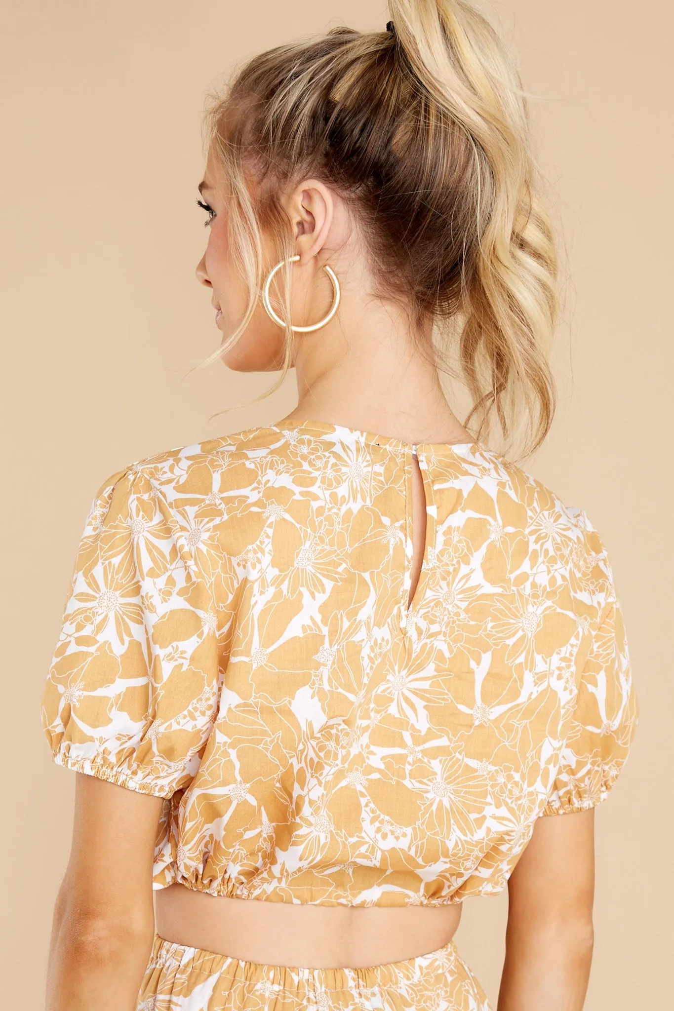 Just Can't Refuse White And Yellow Floral Print Top