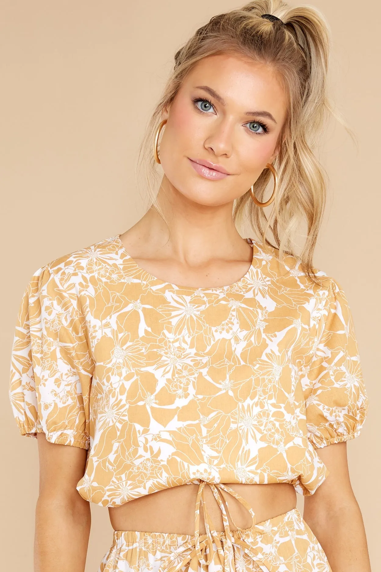 Just Can't Refuse White And Yellow Floral Print Top