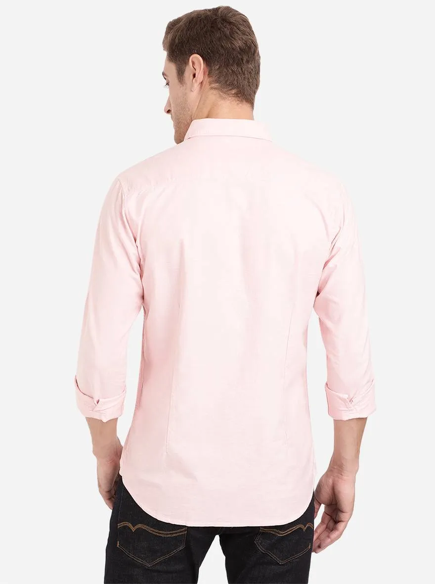 Light Pink Solid Slim Fit Semi Casual Shirt | JadeBlue