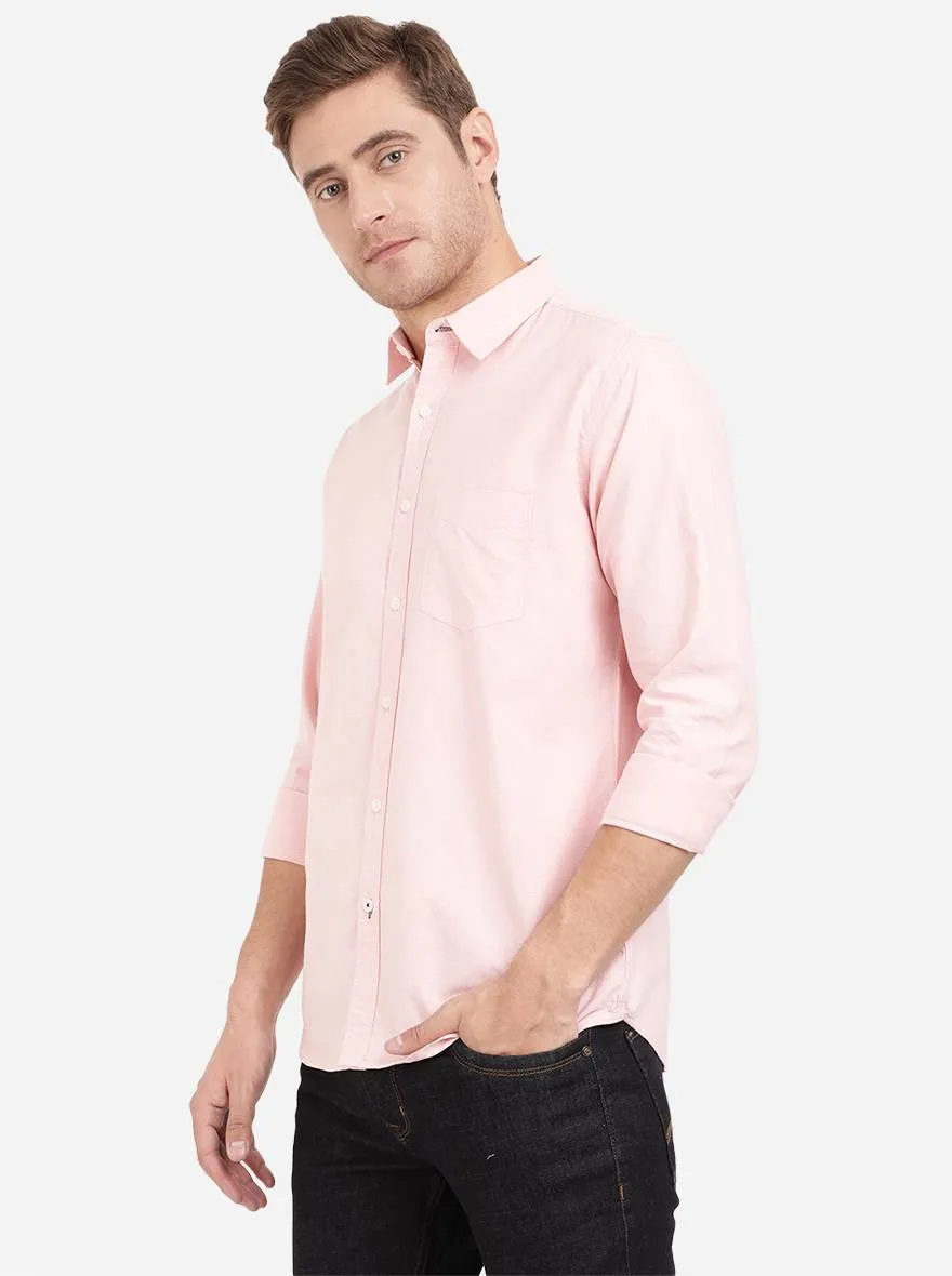 Light Pink Solid Slim Fit Semi Casual Shirt | JadeBlue