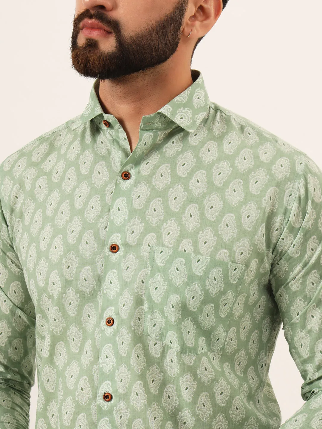 MILLENNIAL MEN Green Paisley Print Pure Cotton Regular Fit Casual Full Sleeve