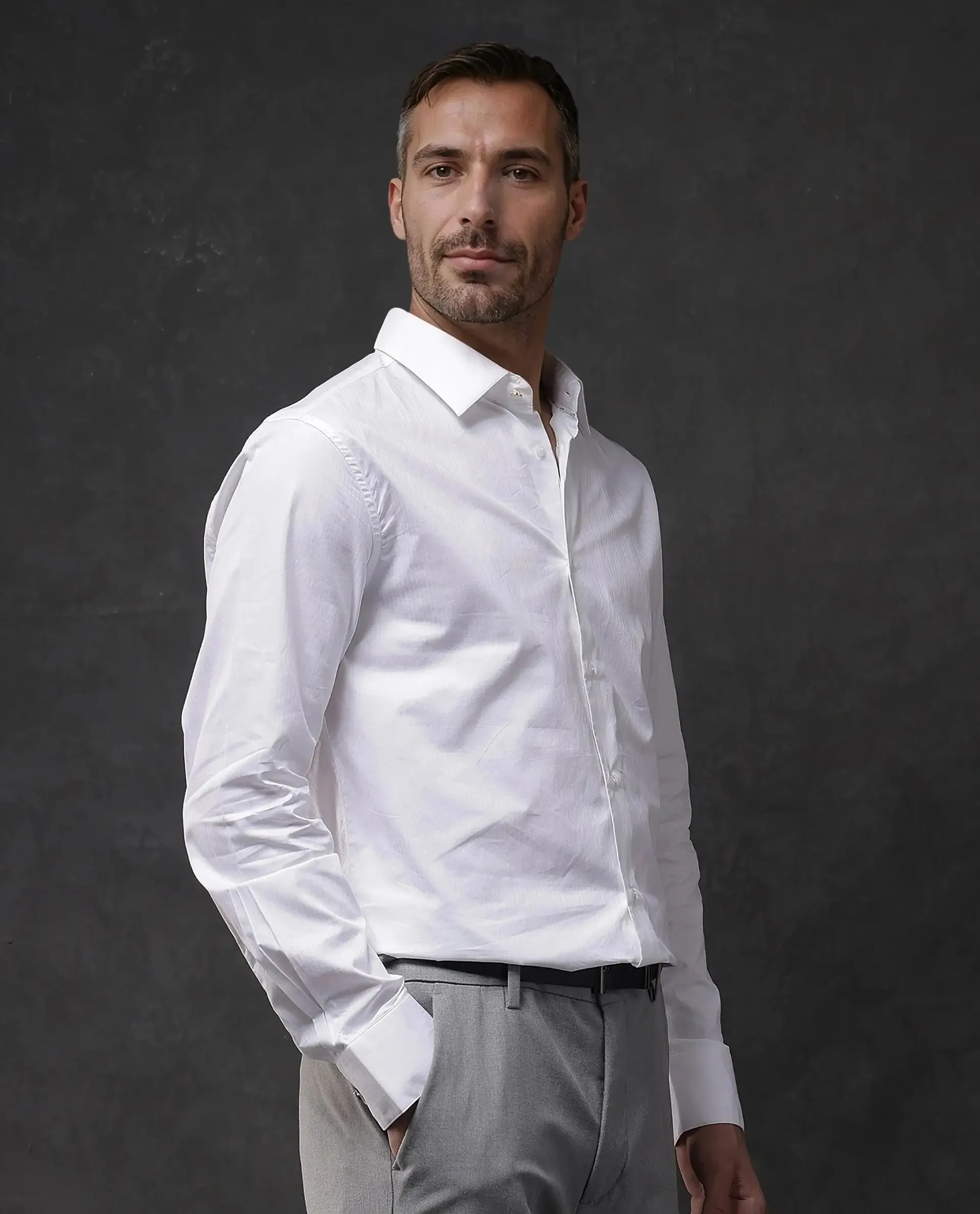 Rare Rabbit Men Brisc White Cotton Fabric Full Sleeve Regular Fit Solid Formal Shirt