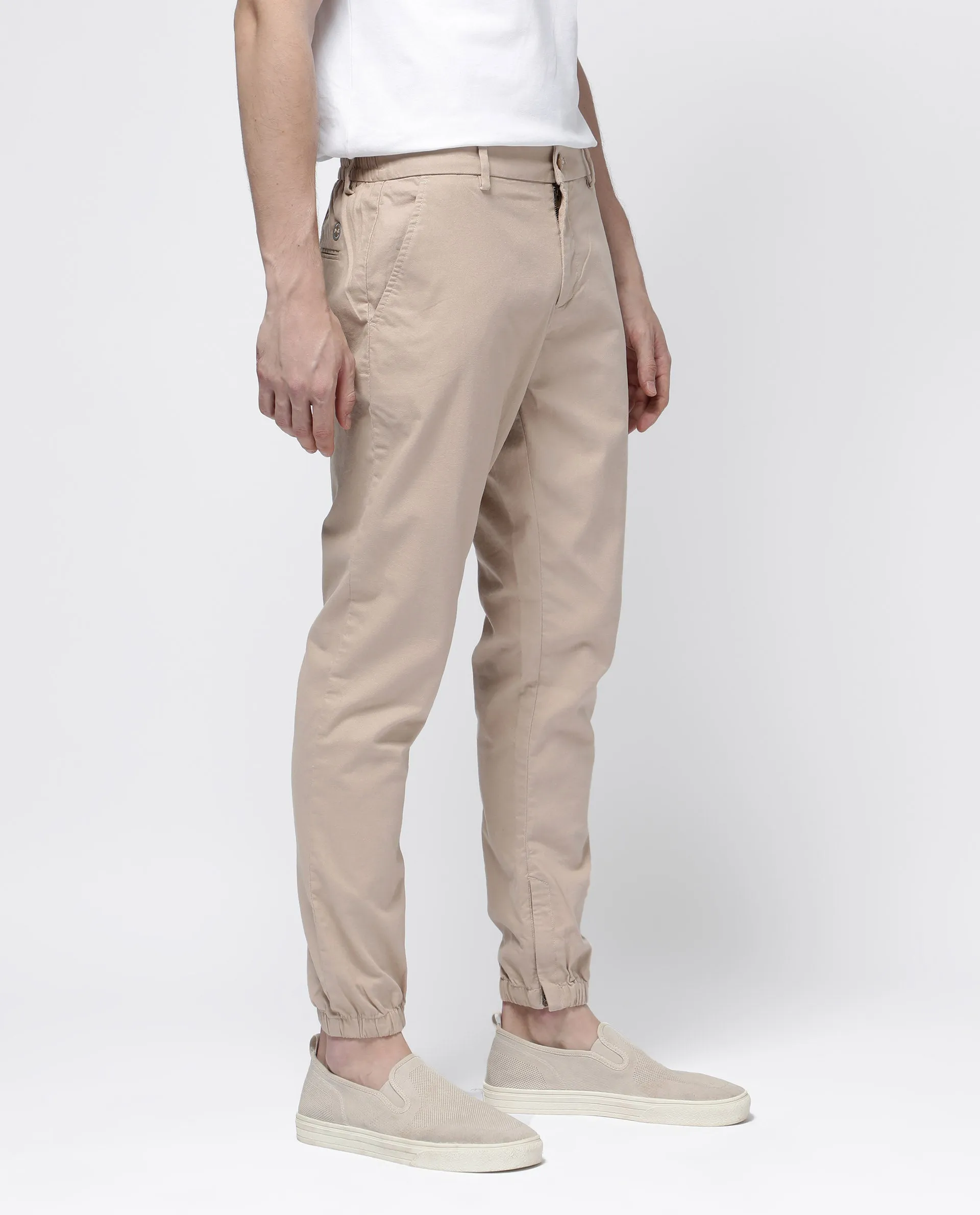 Rare Rabbit Mens Zade Khaki Cotton Linen Fabric Hem With Zipper Regular Fit Solid Trouser