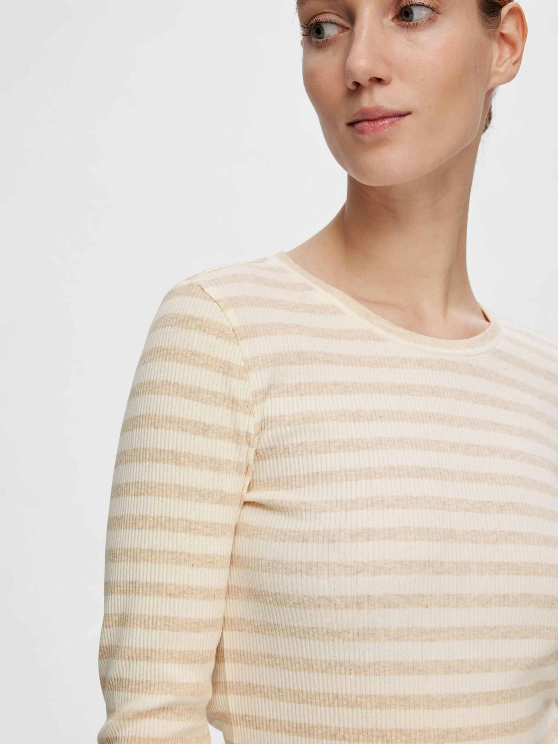 Selected Femme Anna Long Sleeve Crew Tee Oatmeal/Beige