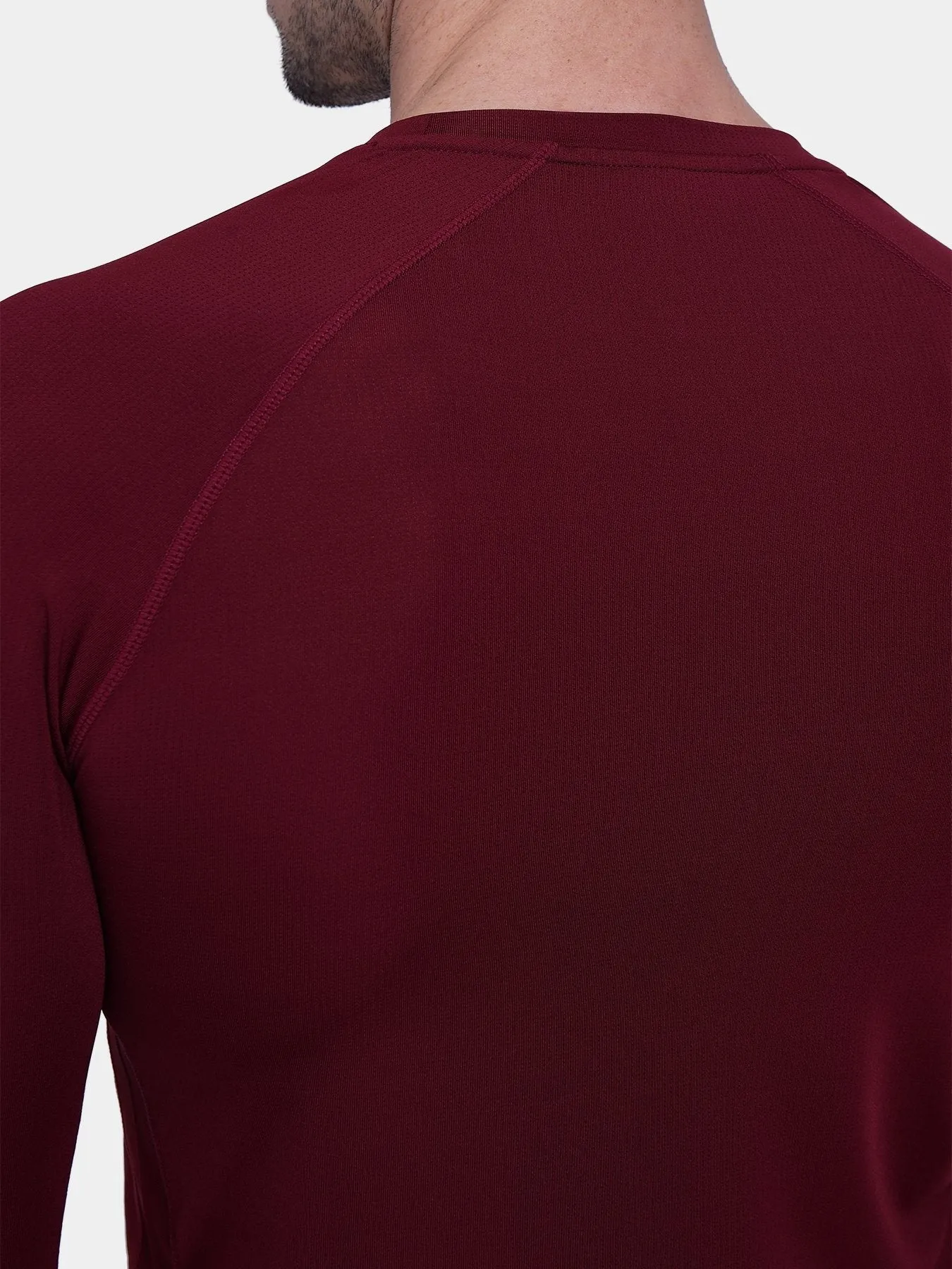 Stamina Long Sleeve Crew Neck Running Top For Men With Thumbholes & Back Zip Pocket