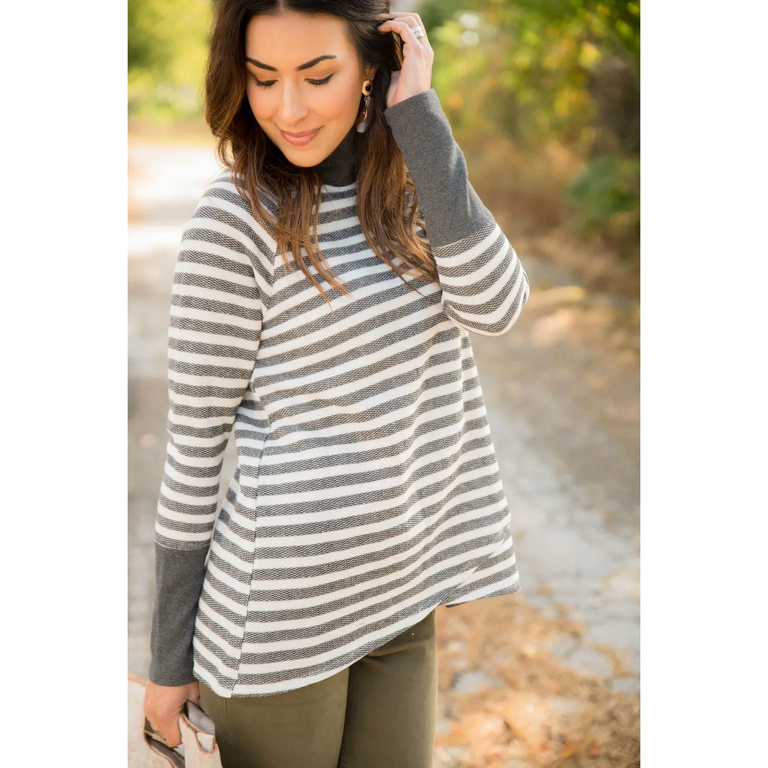 Thick Striped Side Zip Wrap Sweatshirt